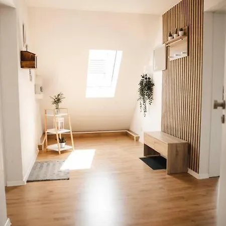 Modernes Apartman
